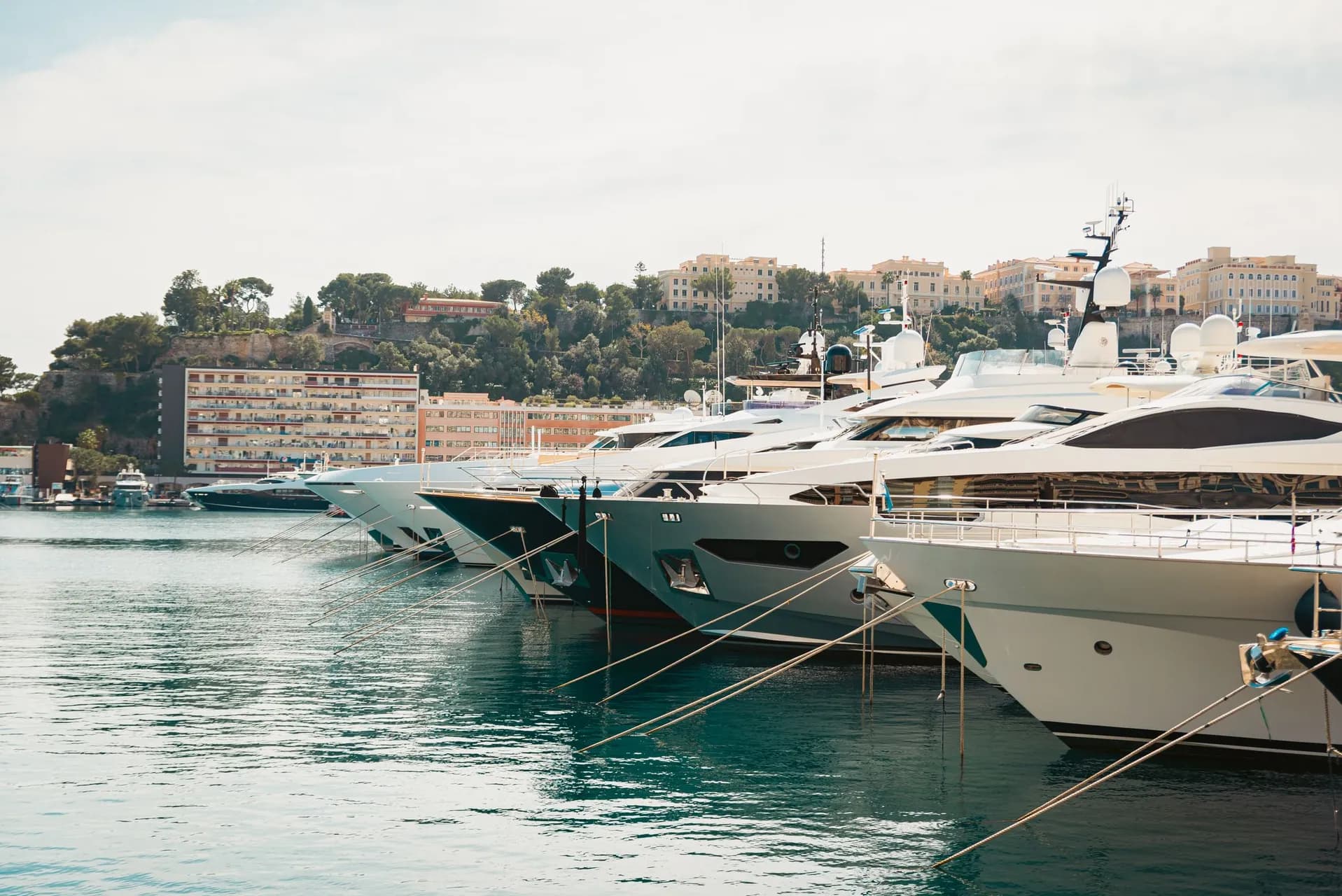 Vantage Yacht Management page hero
